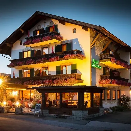 Alpenhof Apartment Wallgau