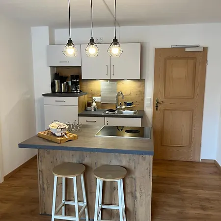 Alpenhof Apartment *