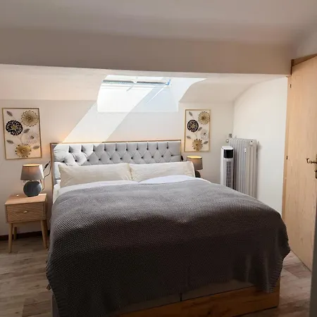 Alpenhof Apartment *